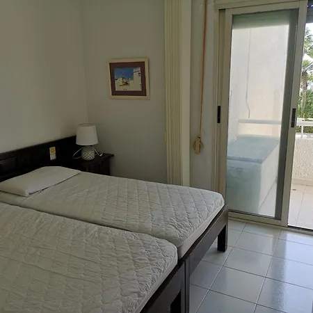 Apartament En Primera Linea De Playa Con Piscina